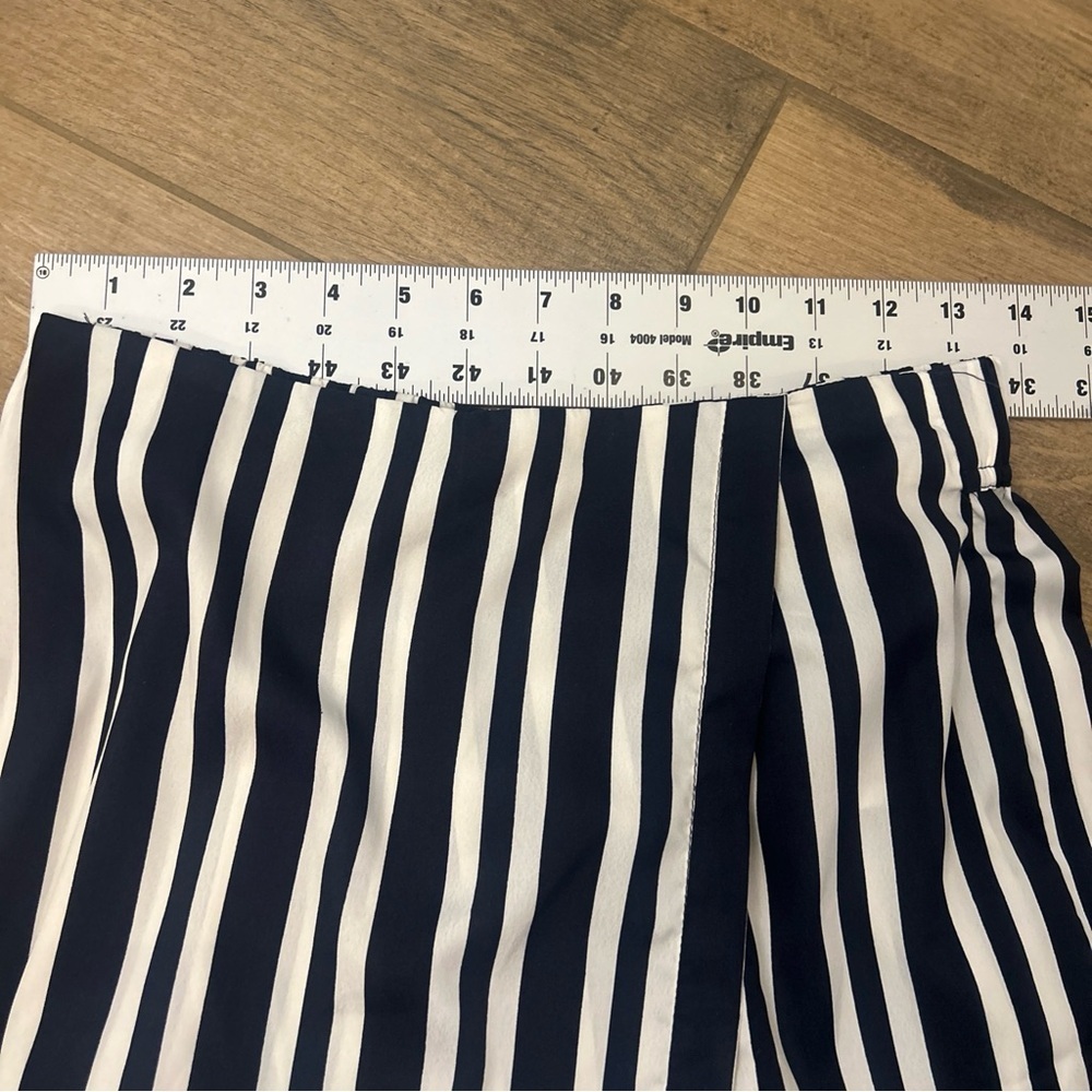 Zara Navy and White Striped Pants - Picture 8 of 14